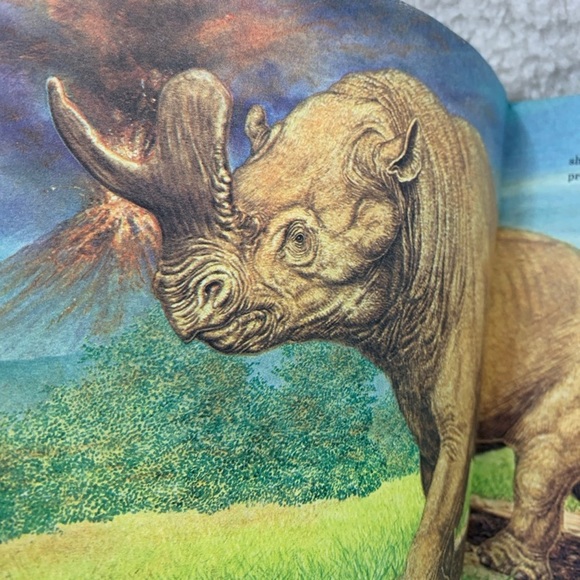 Prehistoric Animals vtg 1978 paperback book 8" used by Peter Zallinger - Picture 11 of 12